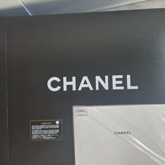Chanel deauville large tote with box - Picture 15 of 15